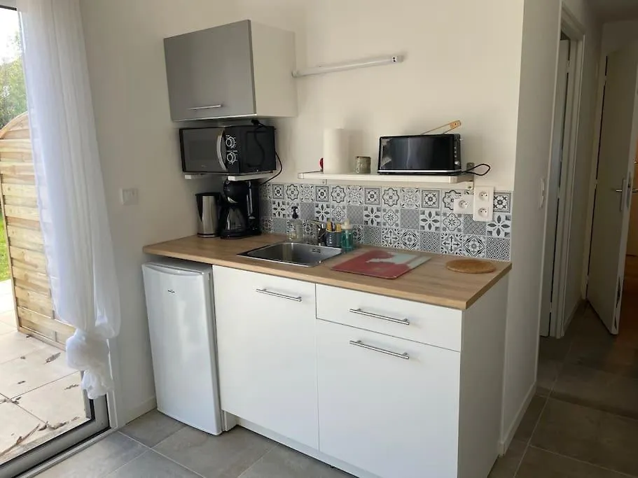 Apartment Studio Au Calme Avec Jardin Et Stationnement Vannes