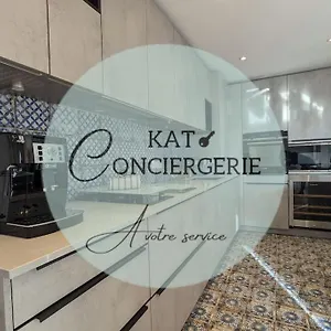  Appartement Le 828 : En Plein Centre De